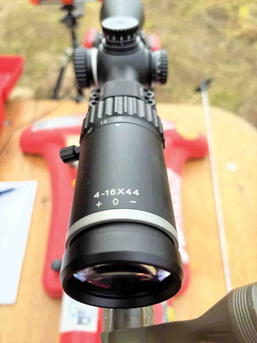 The ocular lens includes a quick-focus ring, which does not include a soft rubber covering. A generous 3.9 inches of eye relief makes this a non-factor, even with hard-recoiling rifles.